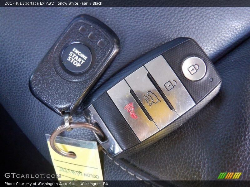 Snow White Pearl / Black 2017 Kia Sportage EX AWD