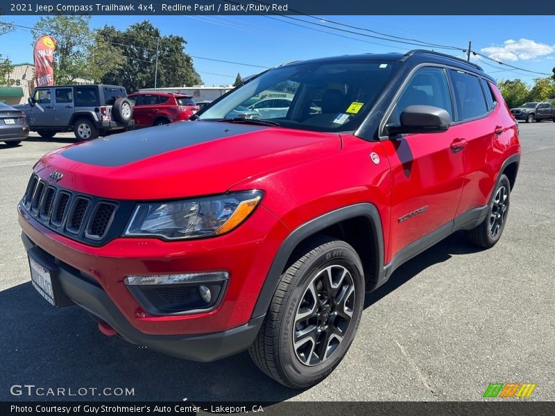 Front 3/4 View of 2021 Compass Trailhawk 4x4