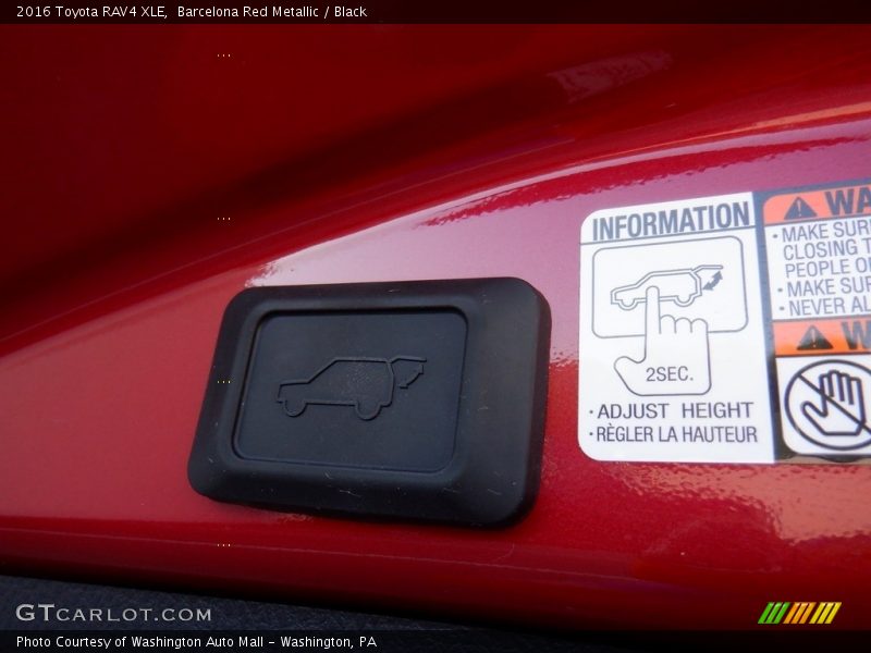 Barcelona Red Metallic / Black 2016 Toyota RAV4 XLE