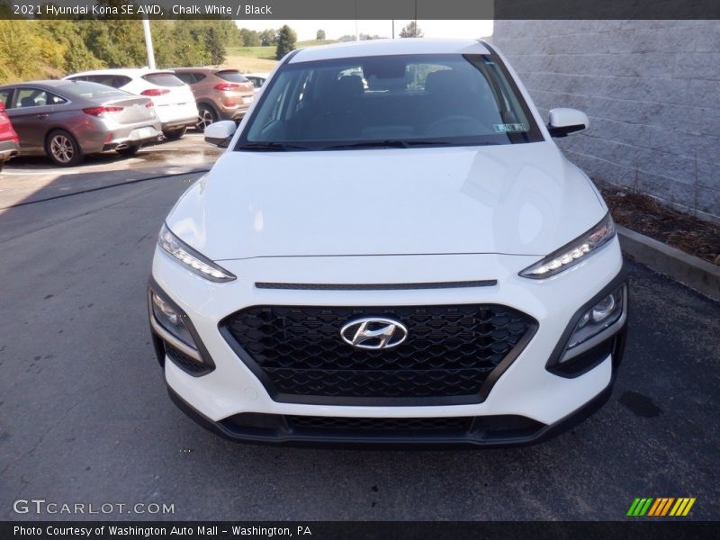 Chalk White / Black 2021 Hyundai Kona SE AWD