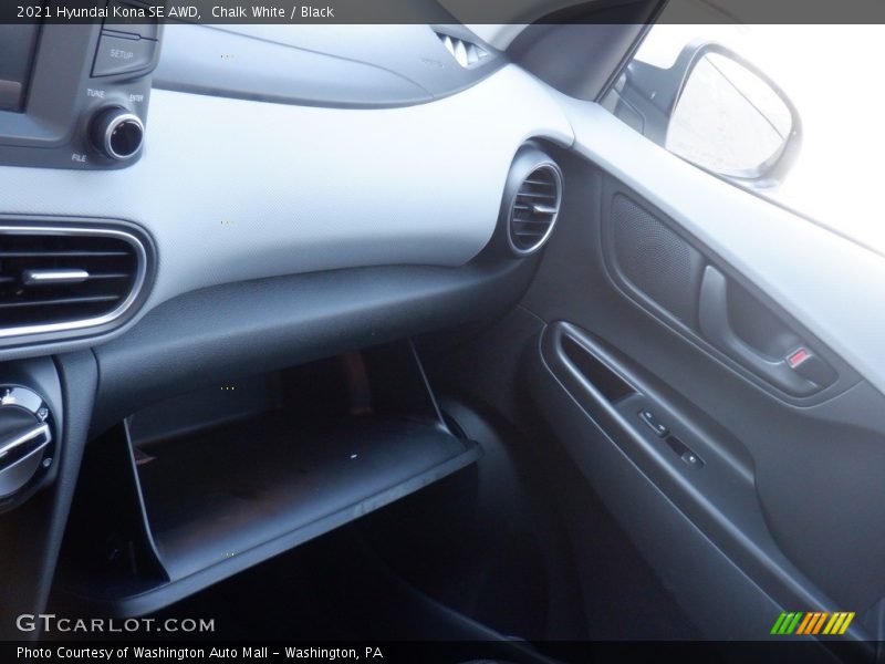 Chalk White / Black 2021 Hyundai Kona SE AWD