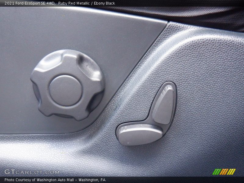 Controls of 2021 EcoSport SE 4WD