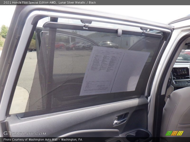 Lunar Silver Metallic / Black 2021 Honda Pilot Special Edition AWD
