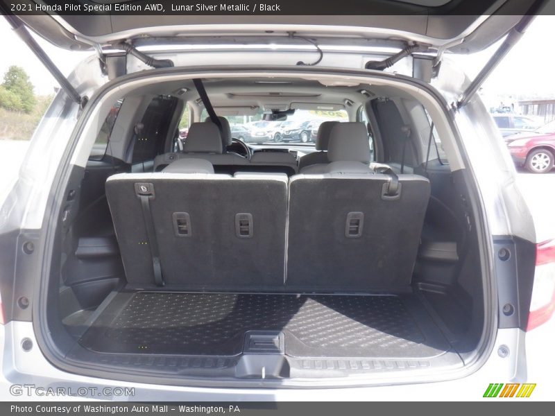 Lunar Silver Metallic / Black 2021 Honda Pilot Special Edition AWD