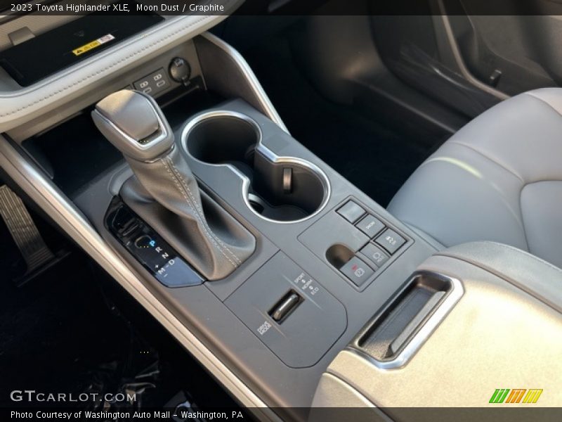 Moon Dust / Graphite 2023 Toyota Highlander XLE