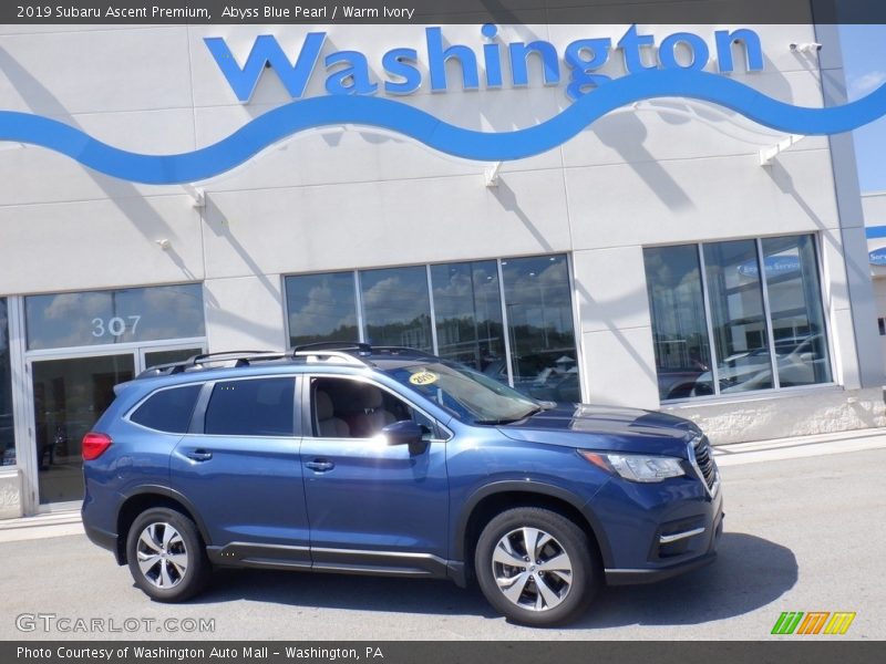 Abyss Blue Pearl / Warm Ivory 2019 Subaru Ascent Premium