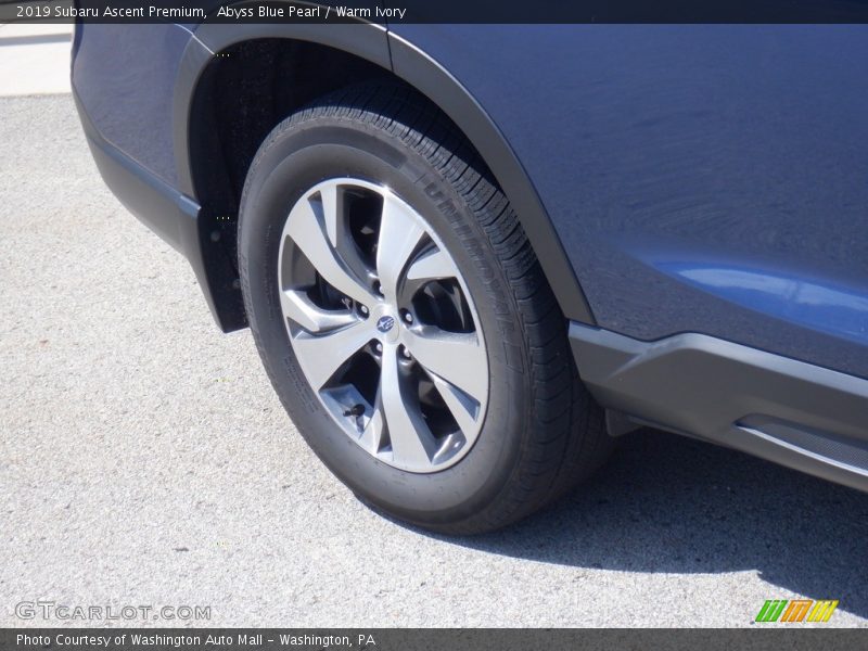 Abyss Blue Pearl / Warm Ivory 2019 Subaru Ascent Premium