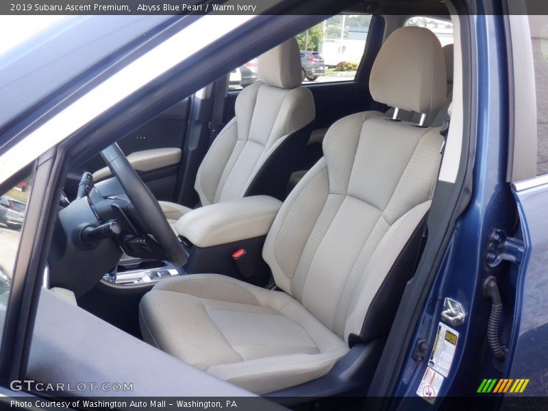 Abyss Blue Pearl / Warm Ivory 2019 Subaru Ascent Premium