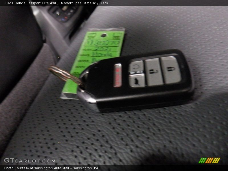Modern Steel Metallic / Black 2021 Honda Passport Elite AWD