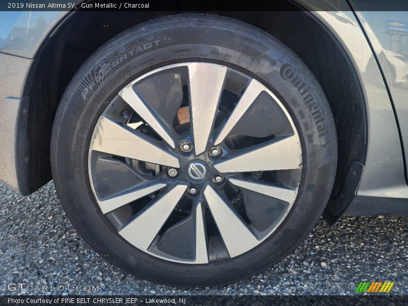 Gun Metallic / Charcoal 2019 Nissan Altima SV