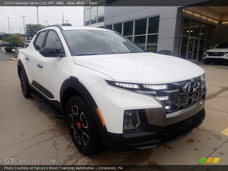 Atlas White / Black 2024 Hyundai Santa Cruz XRT AWD