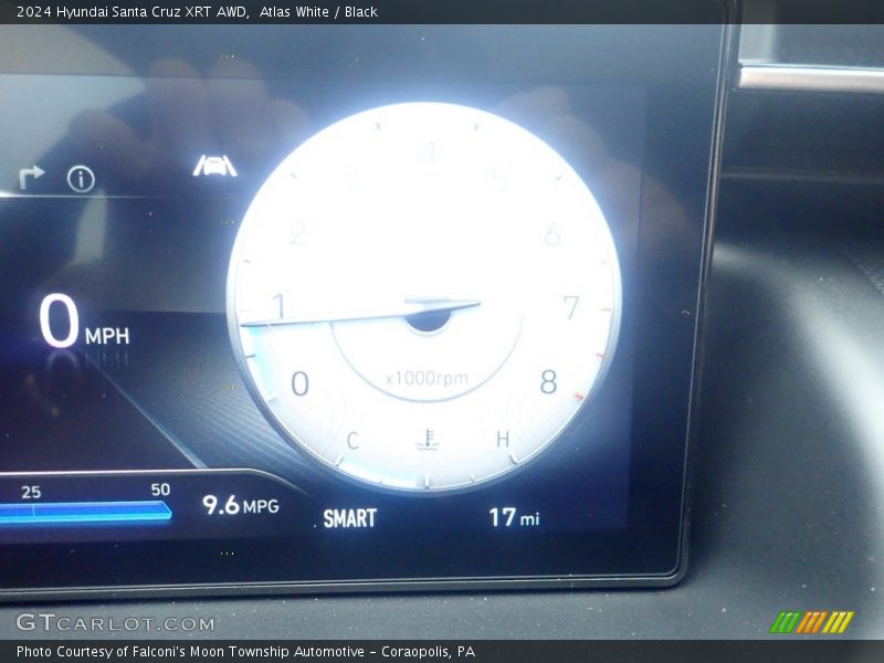 Atlas White / Black 2024 Hyundai Santa Cruz XRT AWD