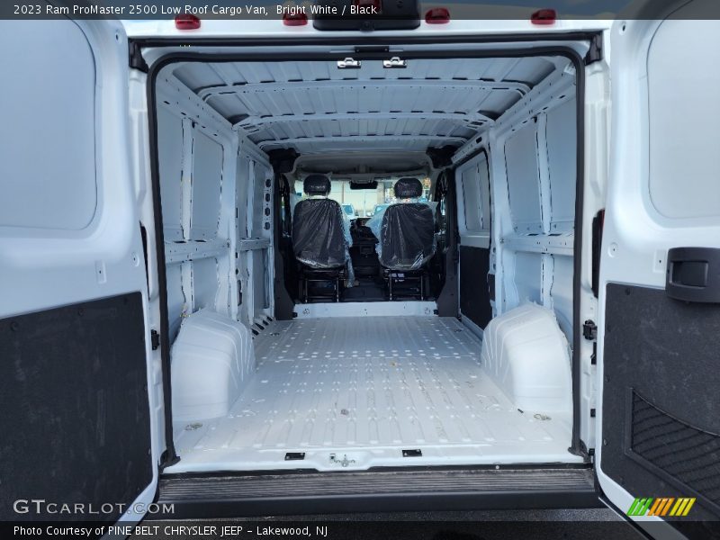 Bright White / Black 2023 Ram ProMaster 2500 Low Roof Cargo Van