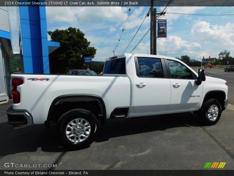 Summit White / Jet Black 2024 Chevrolet Silverado 2500HD LT Crew Cab 4x4