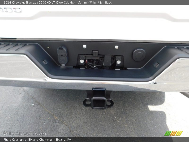 Summit White / Jet Black 2024 Chevrolet Silverado 2500HD LT Crew Cab 4x4