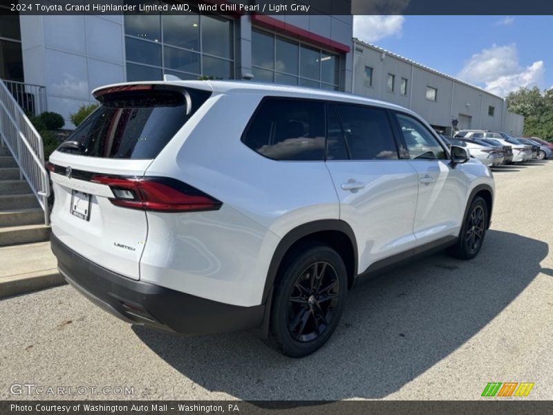Wind Chill Pearl / Light Gray 2024 Toyota Grand Highlander Limited AWD
