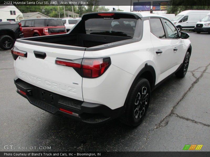 Atlas White / Black 2023 Hyundai Santa Cruz SEL AWD
