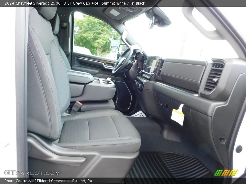Summit White / Jet Black 2024 Chevrolet Silverado 2500HD LT Crew Cab 4x4