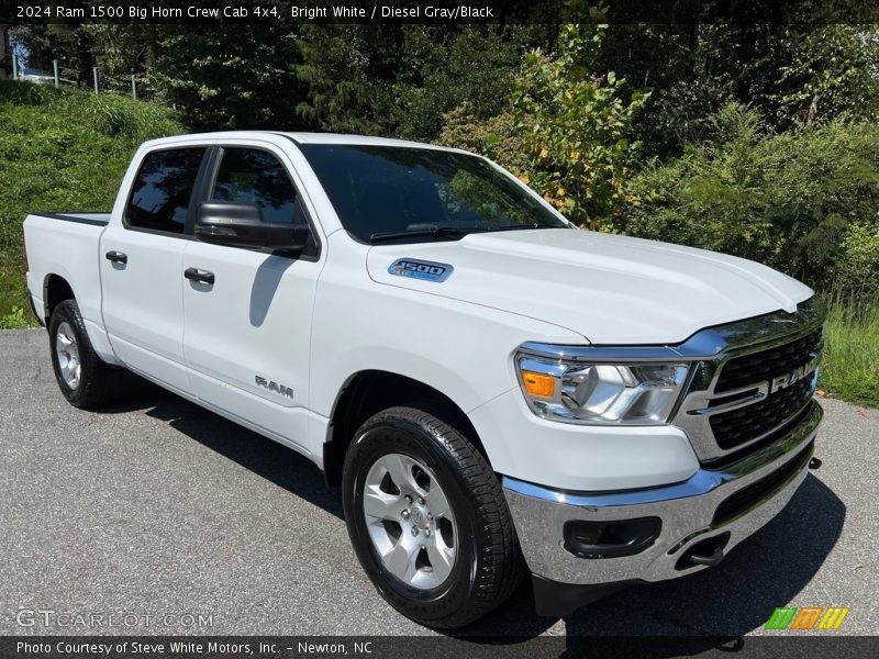 Front 3/4 View of 2024 1500 Big Horn Crew Cab 4x4