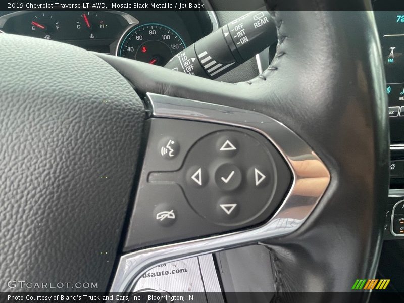 Mosaic Black Metallic / Jet Black 2019 Chevrolet Traverse LT AWD