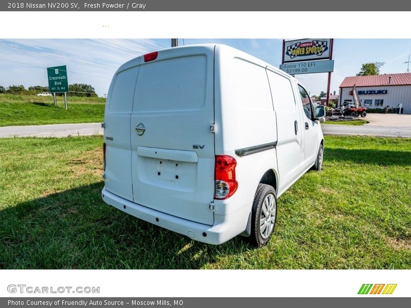 Fresh Powder / Gray 2018 Nissan NV200 SV