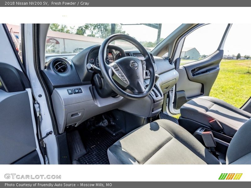 Fresh Powder / Gray 2018 Nissan NV200 SV