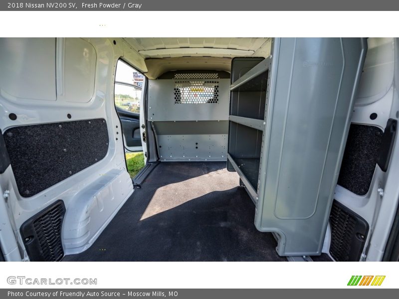 Fresh Powder / Gray 2018 Nissan NV200 SV
