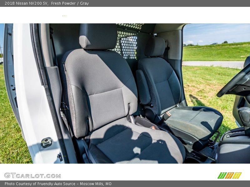 Fresh Powder / Gray 2018 Nissan NV200 SV