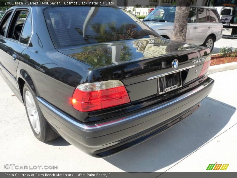 Cosmos Black Metallic / Black 2001 BMW 7 Series 740iL Sedan
