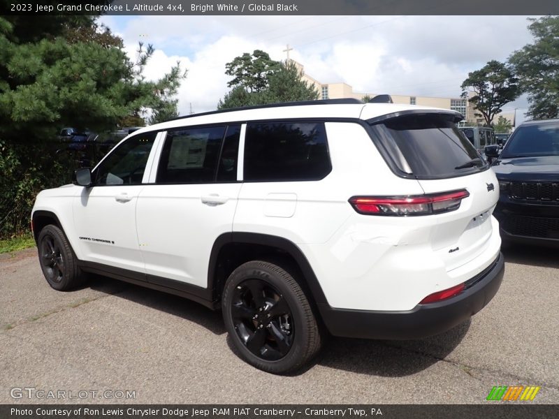 Bright White / Global Black 2023 Jeep Grand Cherokee L Altitude 4x4