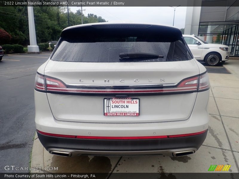 Ceramic Pearl Metallic / Ebony 2022 Lincoln Nautilus Standard AWD