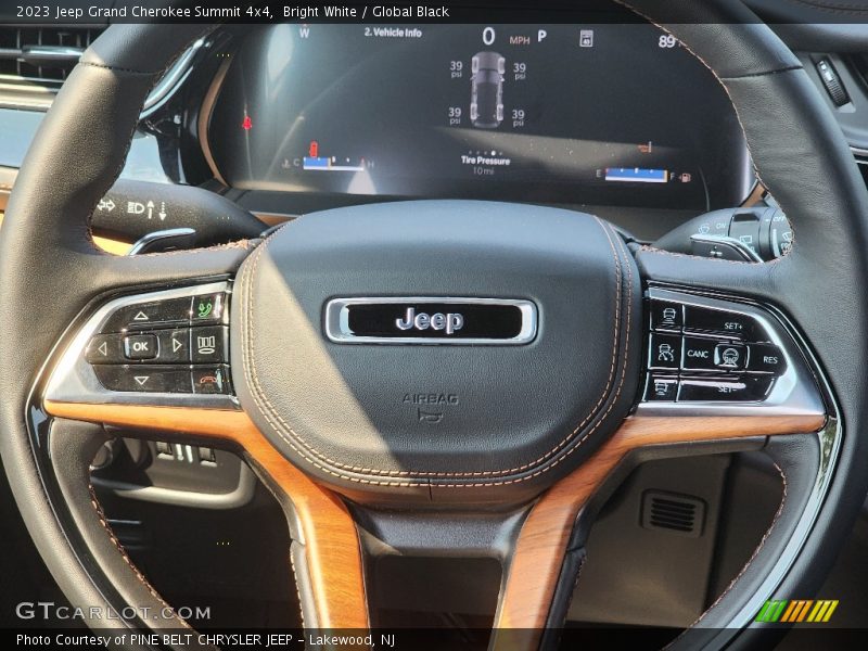 Bright White / Global Black 2023 Jeep Grand Cherokee Summit 4x4