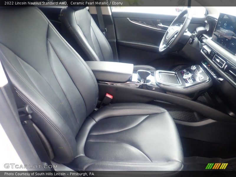 Ceramic Pearl Metallic / Ebony 2022 Lincoln Nautilus Standard AWD