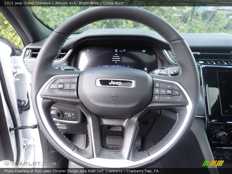 Bright White / Global Black 2023 Jeep Grand Cherokee L Altitude 4x4