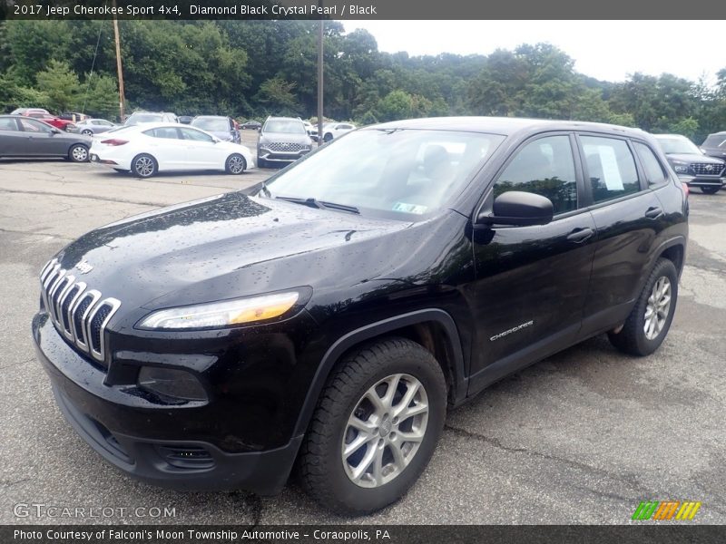 Front 3/4 View of 2017 Cherokee Sport 4x4