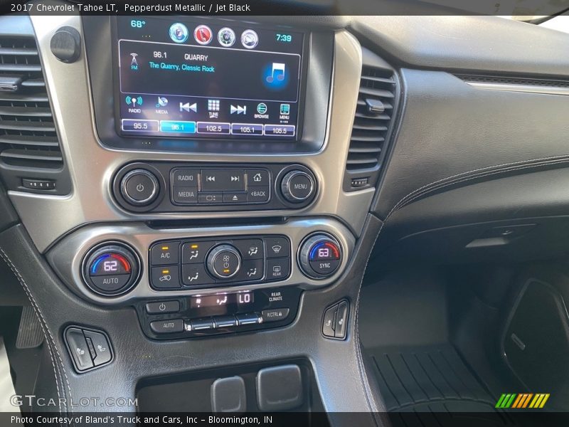 Pepperdust Metallic / Jet Black 2017 Chevrolet Tahoe LT