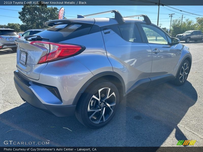 Silver Knockout Metallic / Black 2019 Toyota C-HR XLE