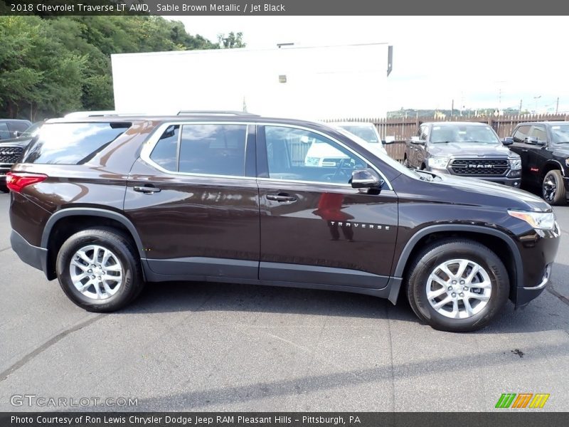 Sable Brown Metallic / Jet Black 2018 Chevrolet Traverse LT AWD