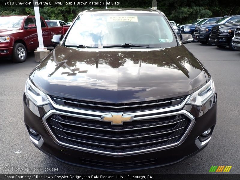 Sable Brown Metallic / Jet Black 2018 Chevrolet Traverse LT AWD