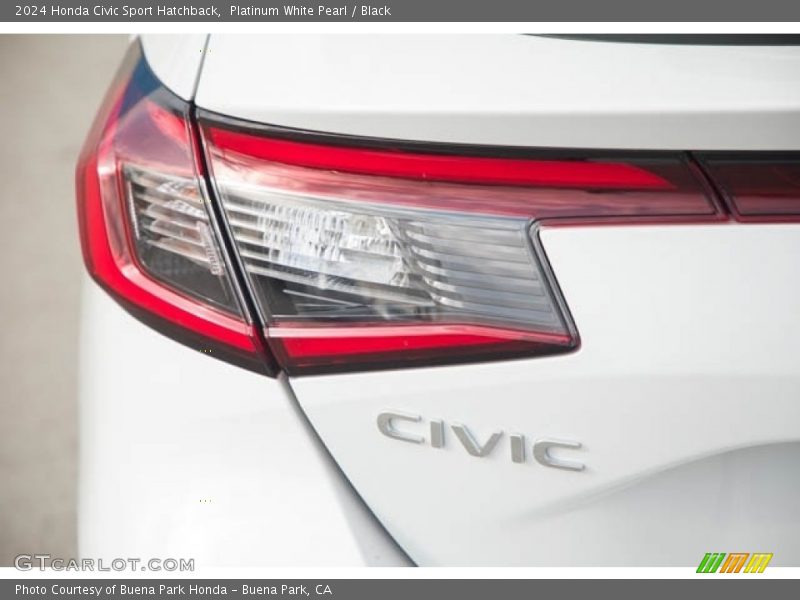 Platinum White Pearl / Black 2024 Honda Civic Sport Hatchback