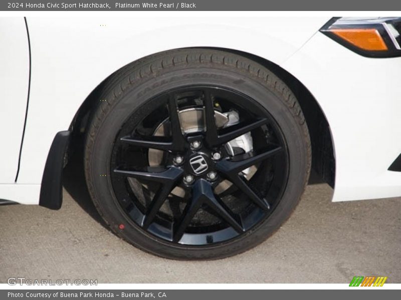 Platinum White Pearl / Black 2024 Honda Civic Sport Hatchback