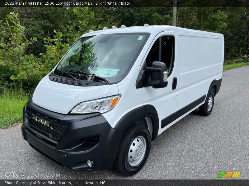 Bright White / Black 2023 Ram ProMaster 1500 Low Roof Cargo Van