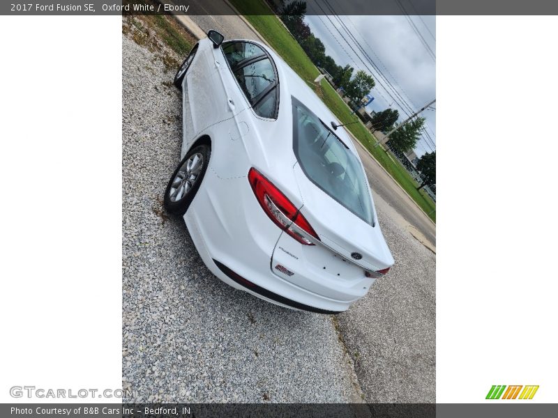 Oxford White / Ebony 2017 Ford Fusion SE