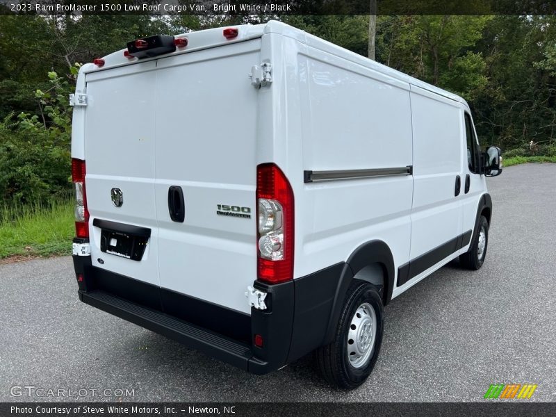 Bright White / Black 2023 Ram ProMaster 1500 Low Roof Cargo Van