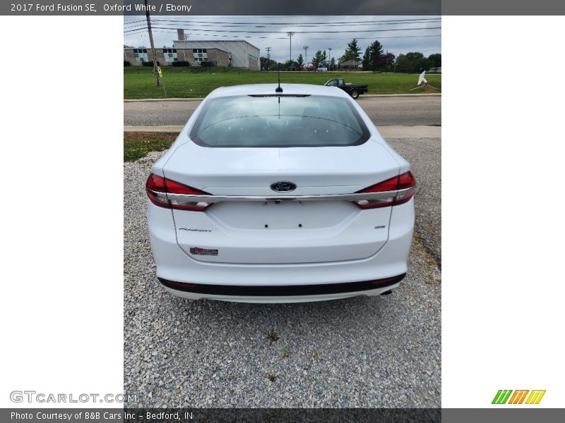 Oxford White / Ebony 2017 Ford Fusion SE