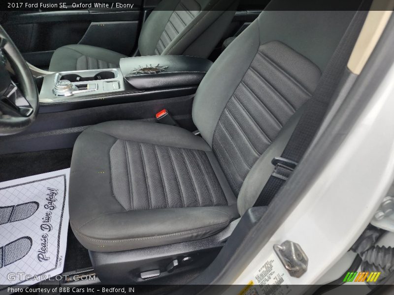 Oxford White / Ebony 2017 Ford Fusion SE