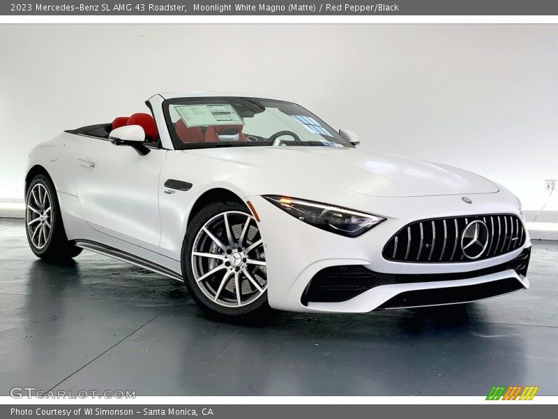 Front 3/4 View of 2023 SL AMG 43 Roadster