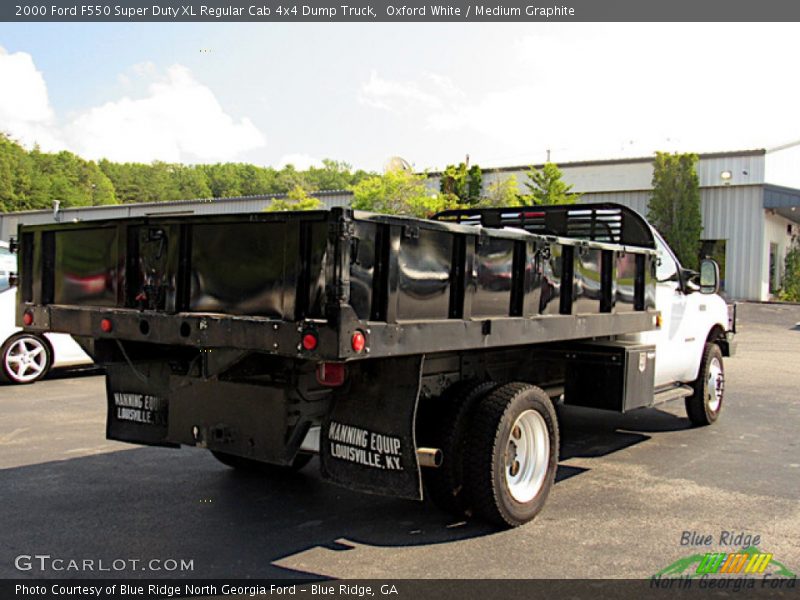Oxford White / Medium Graphite 2000 Ford F550 Super Duty XL Regular Cab 4x4 Dump Truck