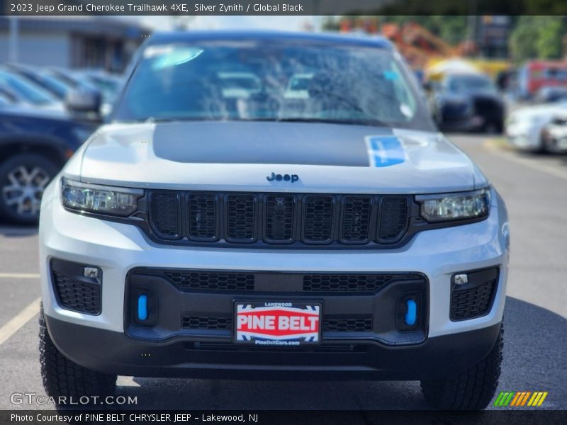Silver Zynith / Global Black 2023 Jeep Grand Cherokee Trailhawk 4XE