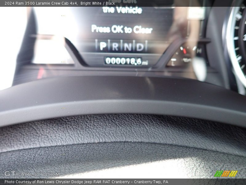Bright White / Black 2024 Ram 3500 Laramie Crew Cab 4x4